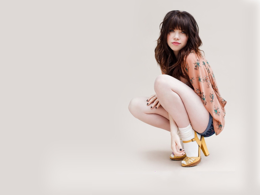 Carly Rae Jepsen screenshot #1 1024x768