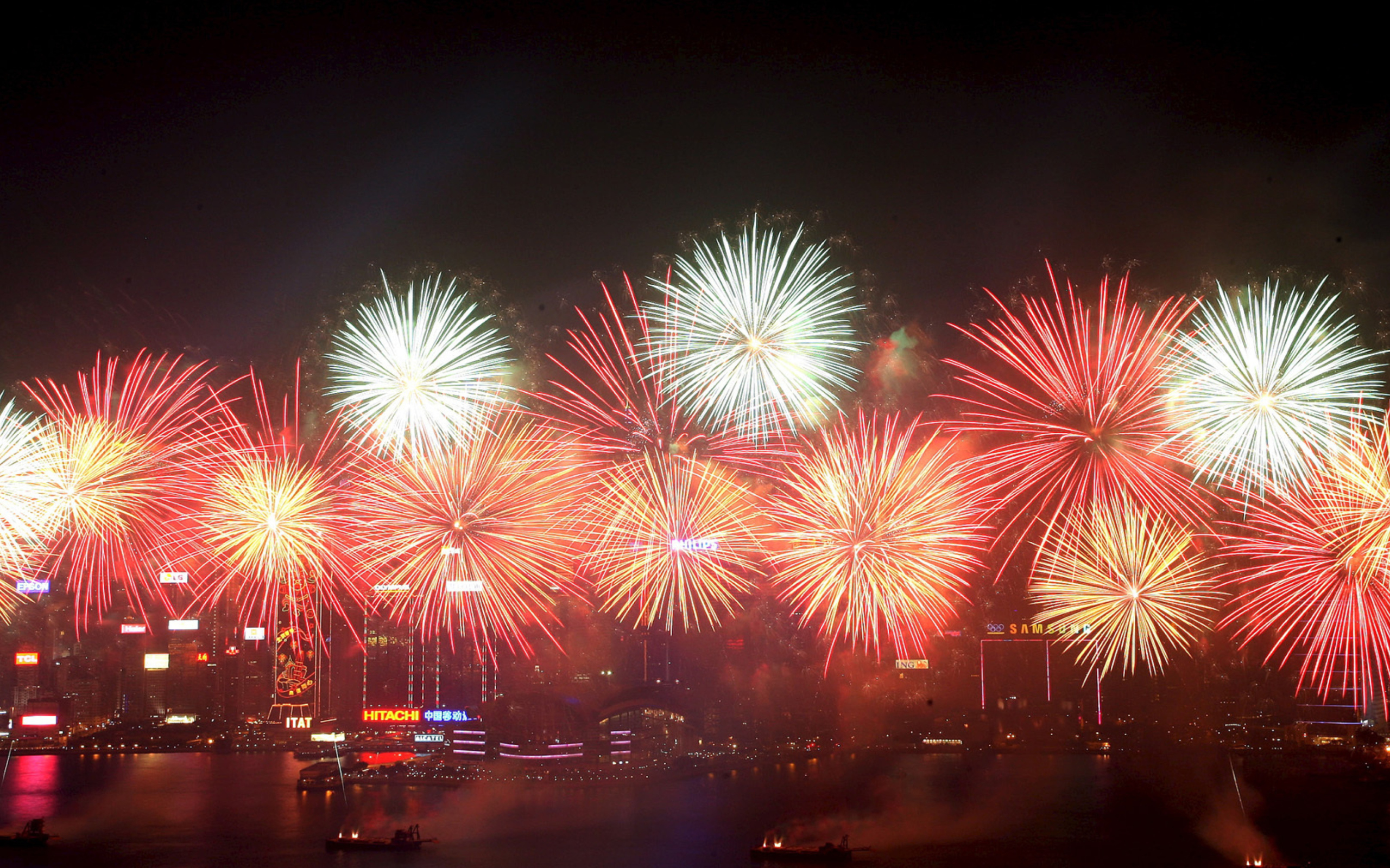 Обои Fireworks In Hong Kong 2560x1600