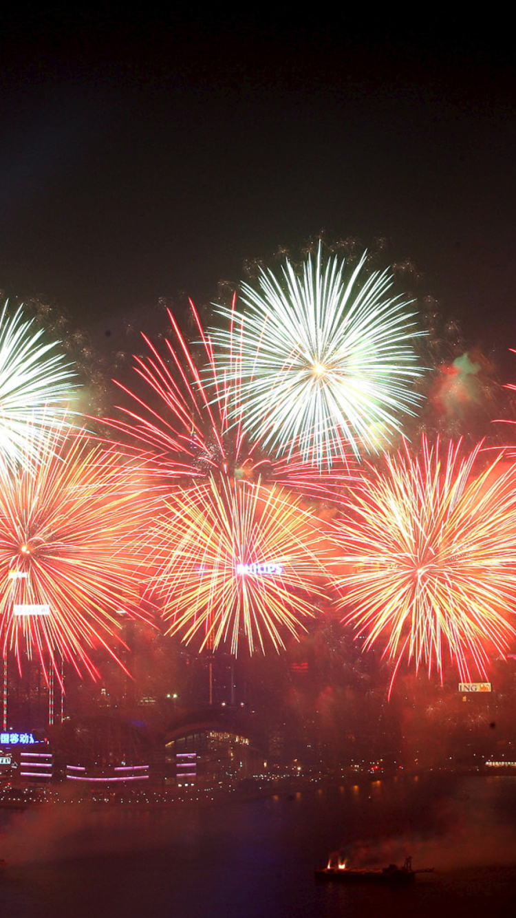 Das Fireworks In Hong Kong Wallpaper 750x1334