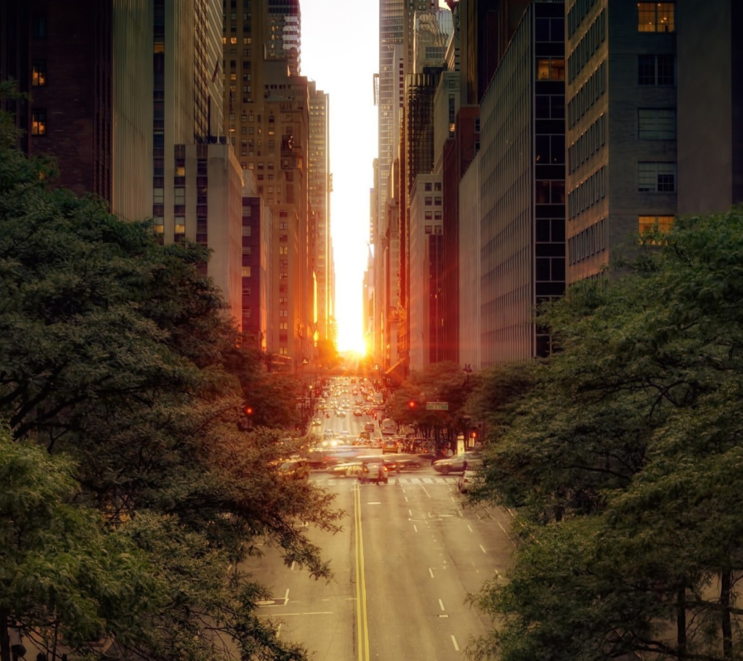 Das Sun Rising Over Street Wallpaper 1080x960