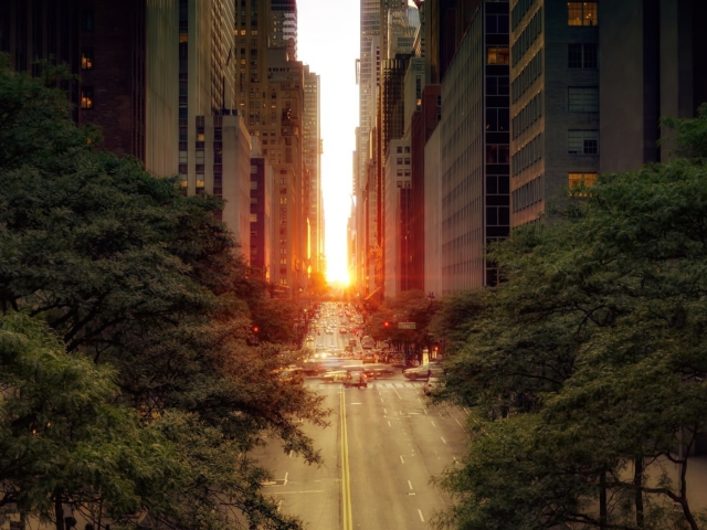 Обои Sun Rising Over Street 640x480