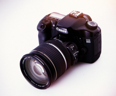 Обои Canon EOS 40D Digital SLR Camera 480x400