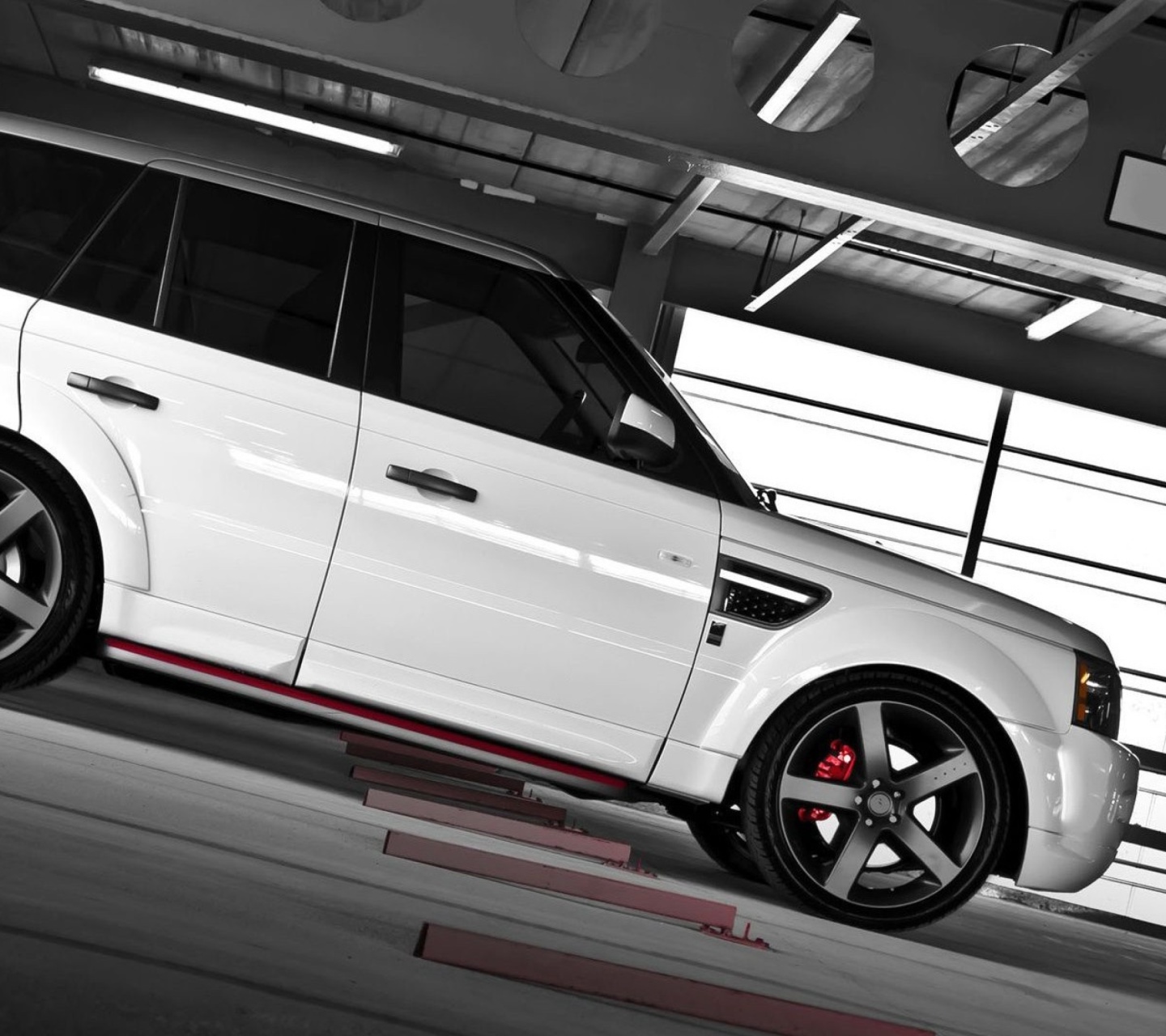 Обои Range Rover Sport 3.0TD V6 1440x1280