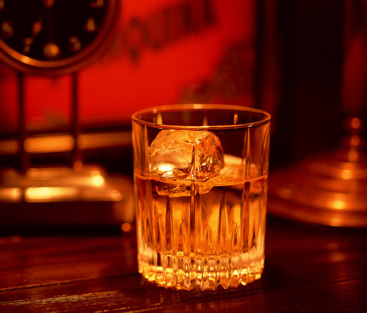 Whiskey With Ice wallpaper 1200x1024