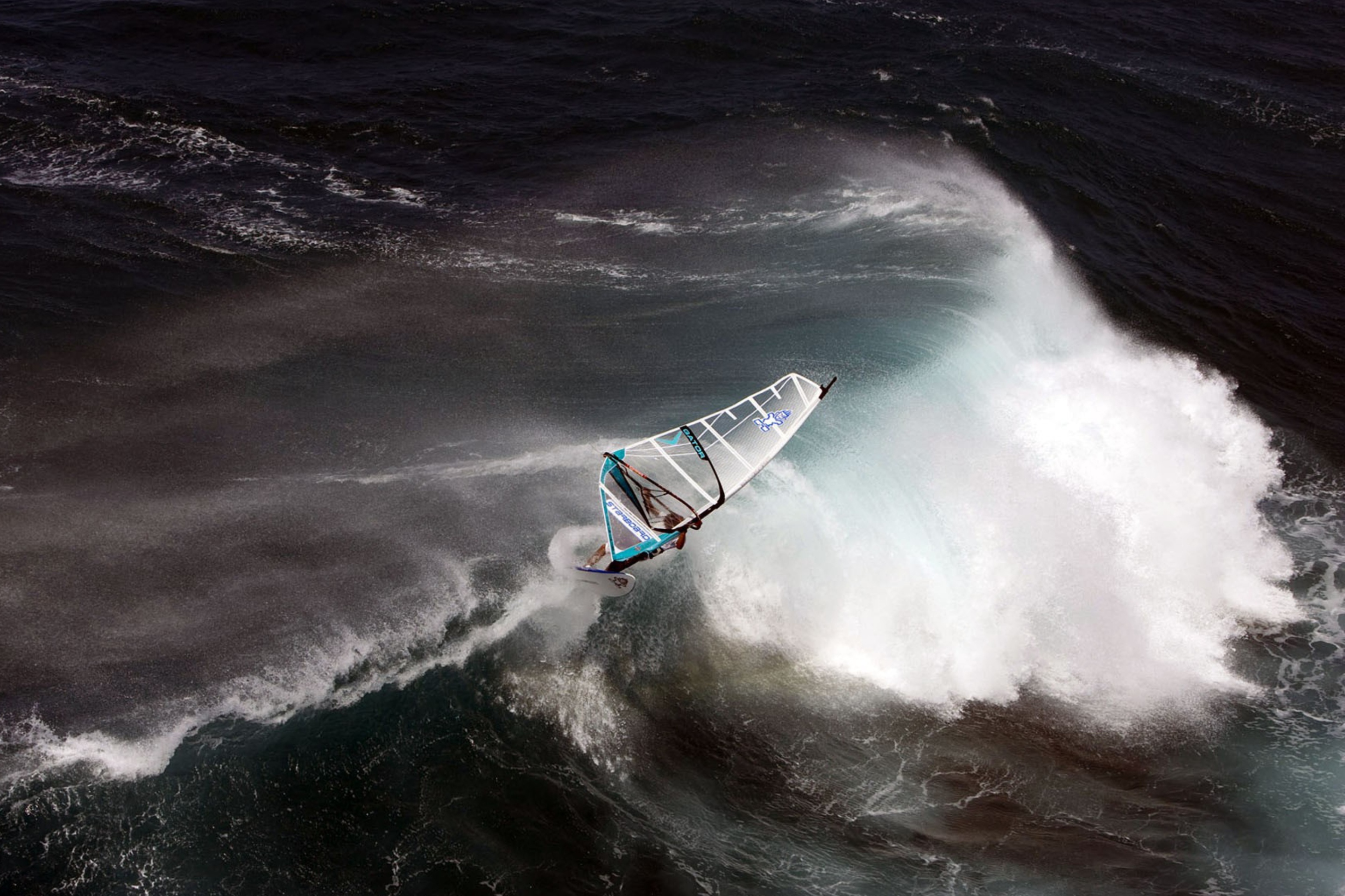 Fondo de pantalla Big Wave Windsurfing 2880x1920