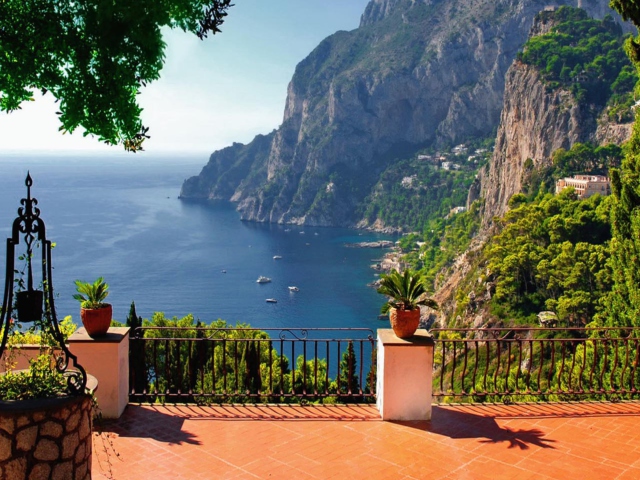 Sfondi Capri Terrace View 640x480