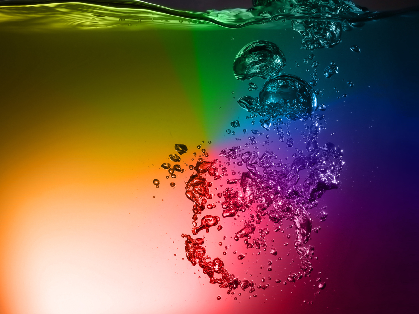 Rainbow Water wallpaper 1400x1050