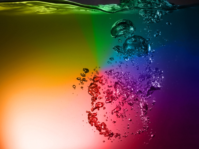 Обои Rainbow Water 640x480