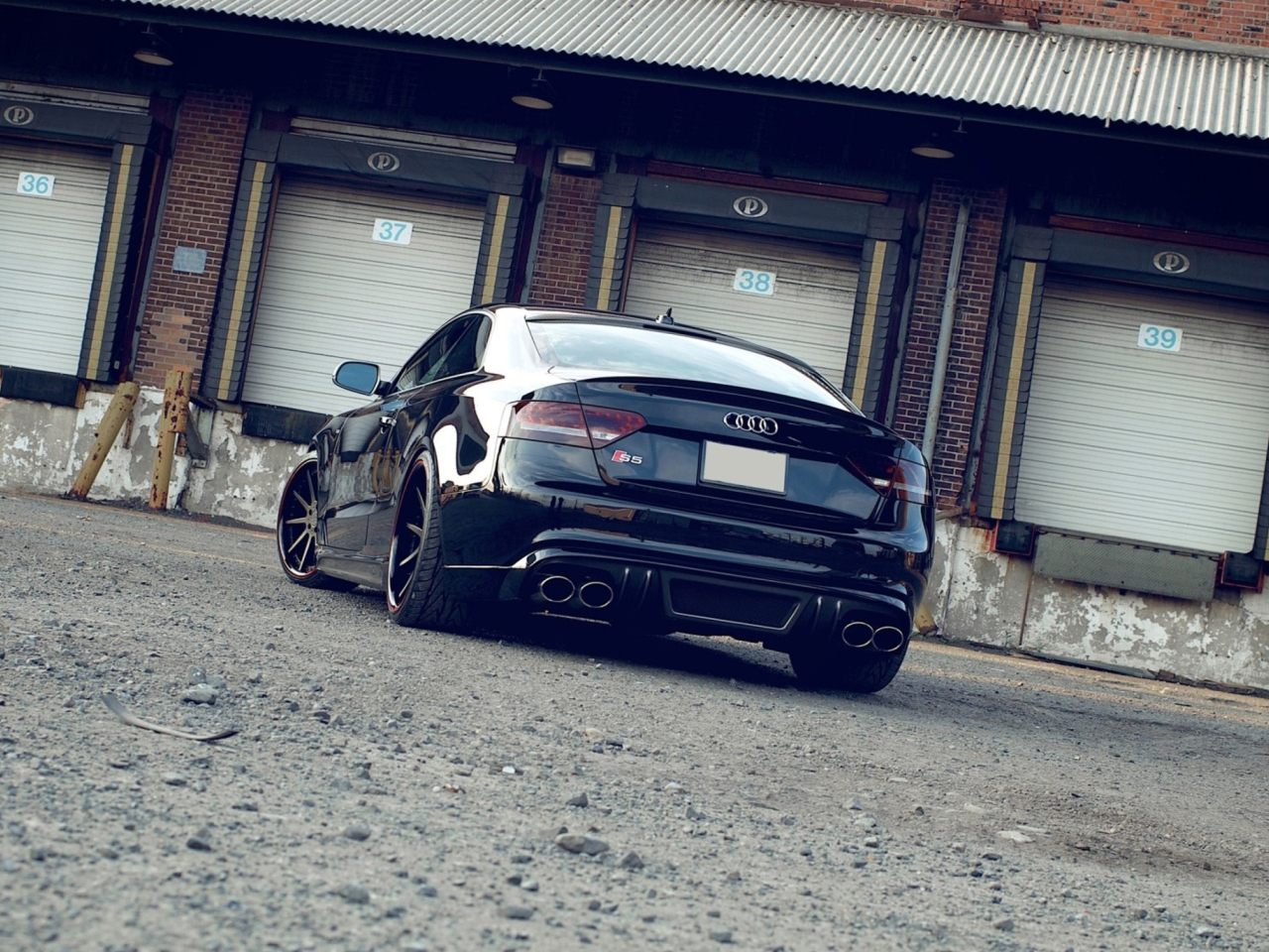 Fondo de pantalla Audi S5 1280x960