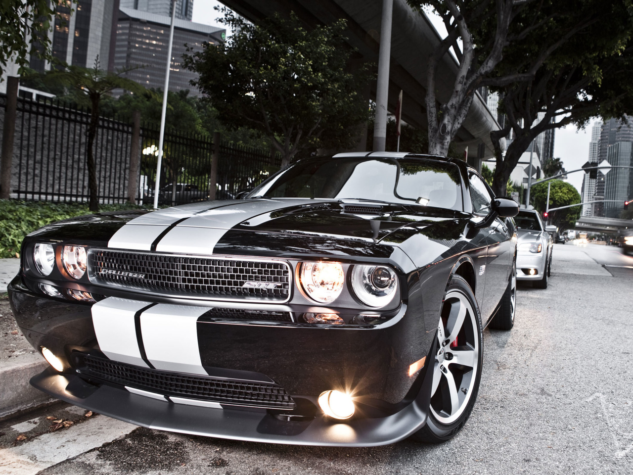 Sfondi Dodge Challenger SRT8 392 1280x960