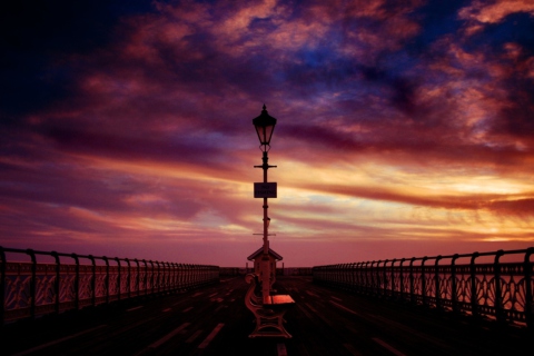Sfondi Pier Into The Dawn 480x320