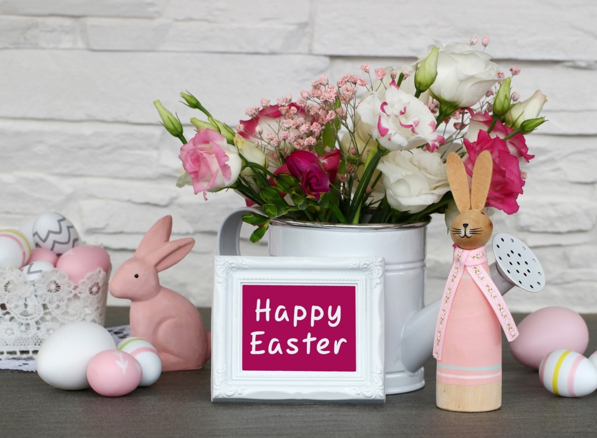 Das Happy Easter with Hare Figures Wallpaper 1920x1408