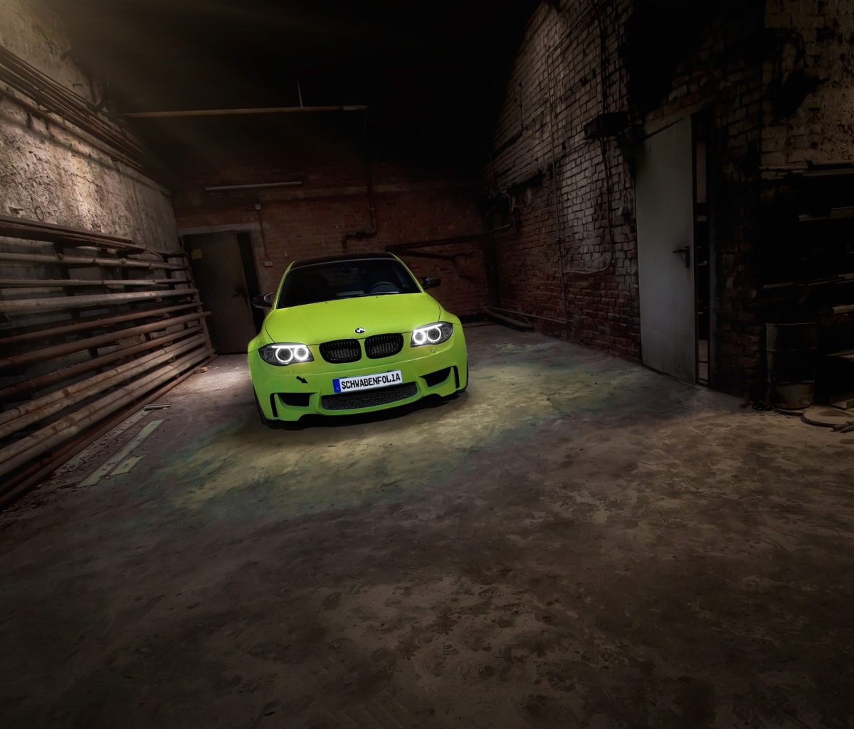 Обои BMW 1 Series M Coupe 1200x1024