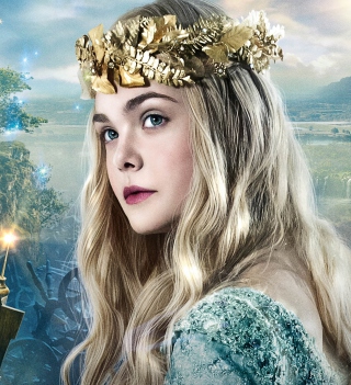 Elle Fanning As Princess Aurora - Obrázkek zdarma pro iPad Air