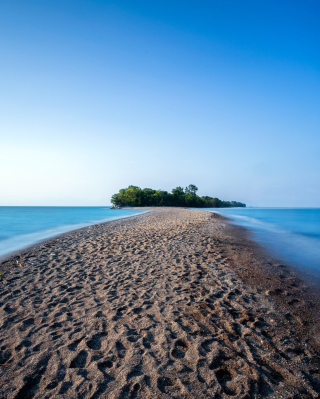 Lonely Island In Ocean papel de parede para celular para Nokia Oro