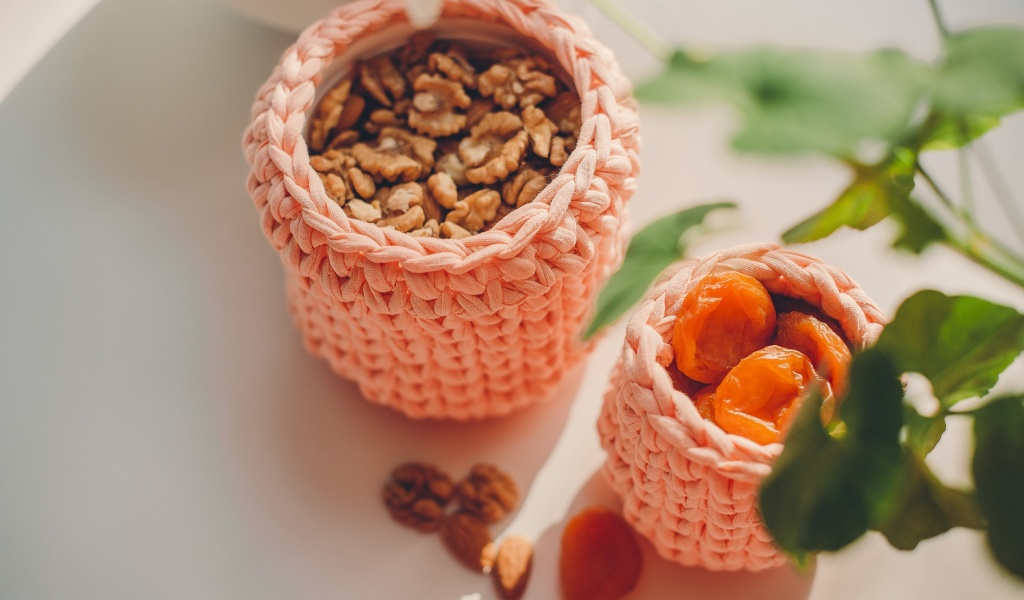 Nuts and dried apricots wallpaper 1024x600