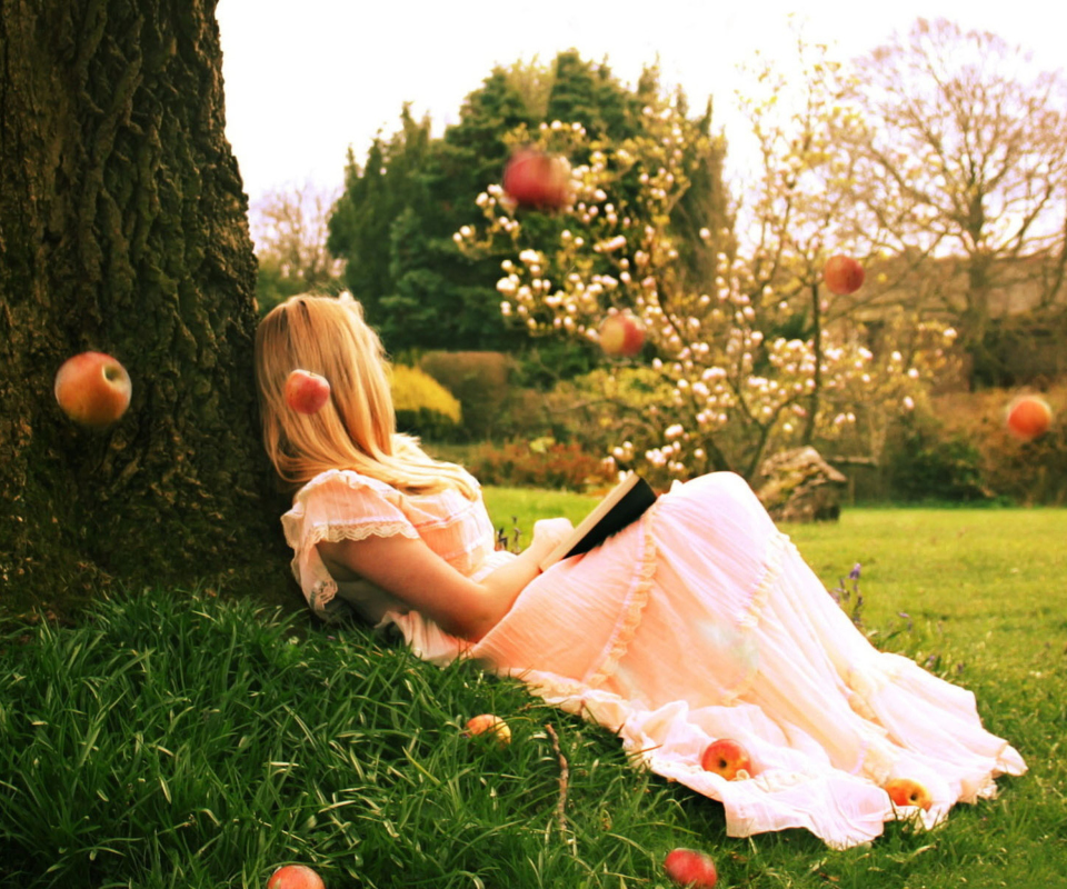 Blonde Girl Reading Book Under Tree screenshot #1 960x800