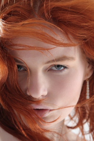 Redhead Model wallpaper 320x480