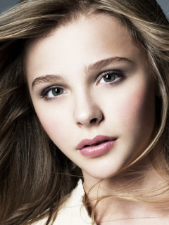 Chloe Grace Moretz screenshot #1 240x320