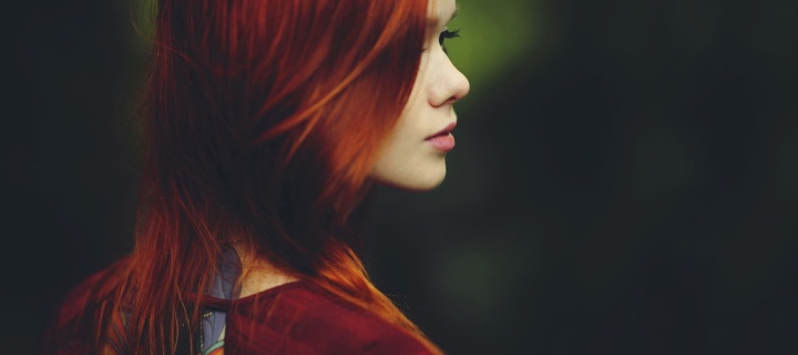Redhead Girl wallpaper 720x320
