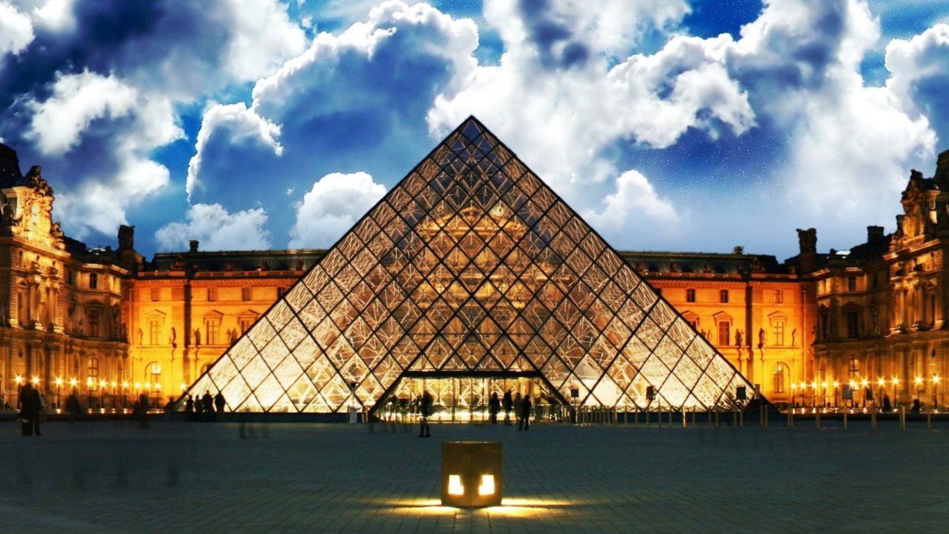 Sfondi Louvre Museum 1366x768