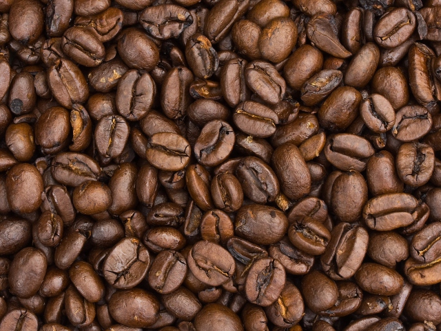 Roasted Coffee Beans wallpaper 640x480