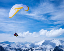 Paragliding wallpaper 220x176