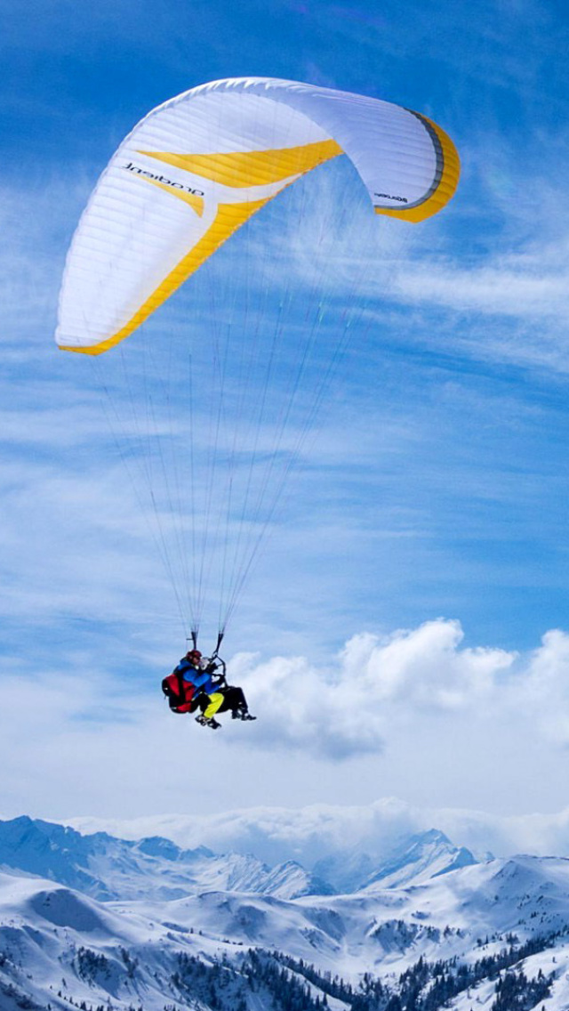 Paragliding wallpaper 640x1136