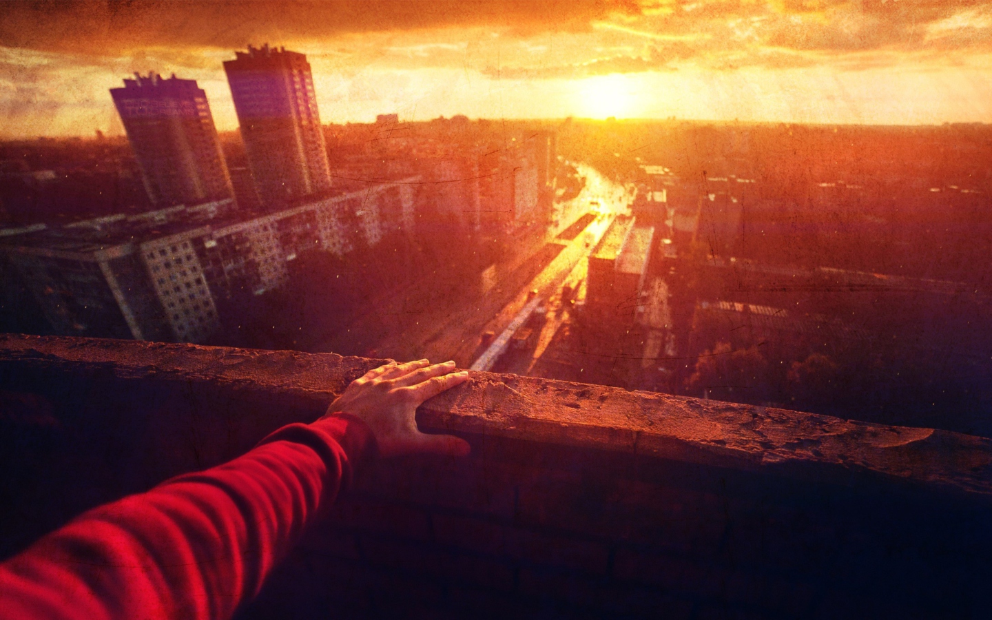 Screenshot №1 pro téma Sunset Over City 1440x900