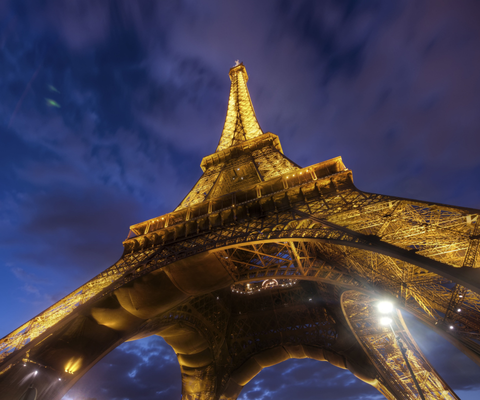 Screenshot №1 pro téma Eiffel Tower 960x800