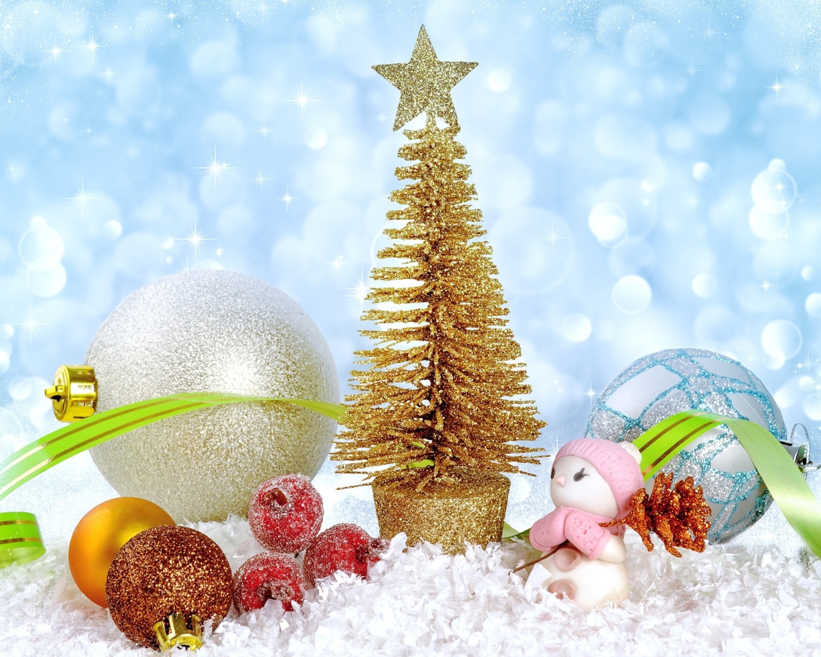 Christmas gifts wallpaper 1600x1280