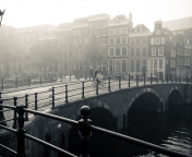 Fondo de pantalla Misty Amsterdam 176x144