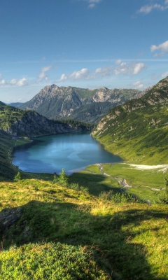 Обои Lake In Austria 240x400
