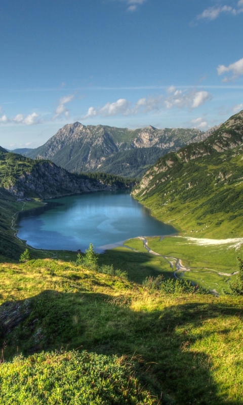 Обои Lake In Austria 480x800