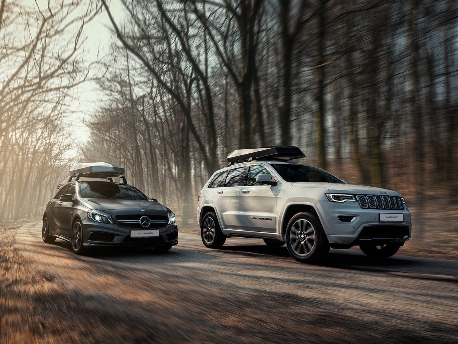 Das Jeep VS Mercedes Wallpaper 1600x1200