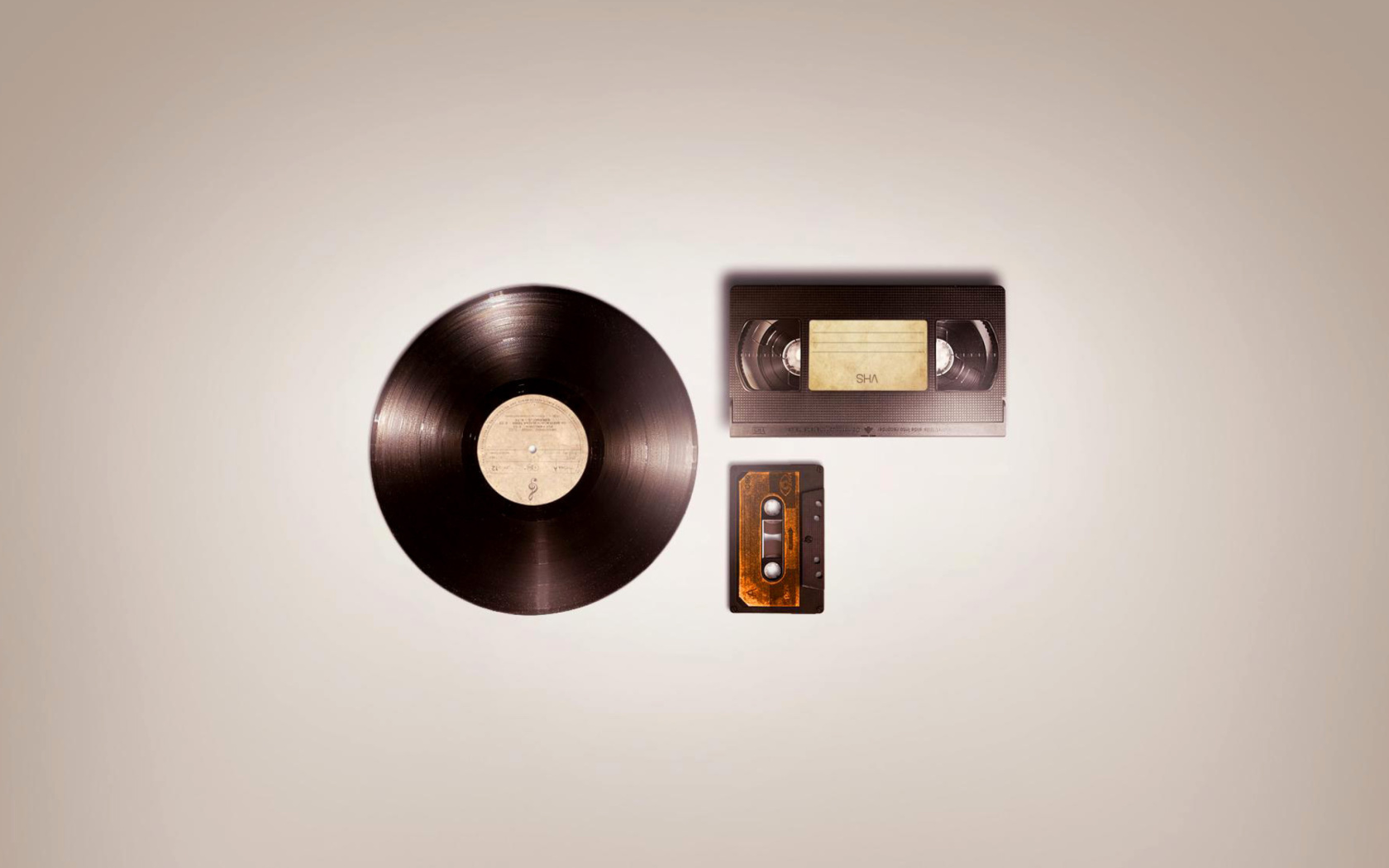 Das Video cassette and Audio Cassette Wallpaper 1680x1050