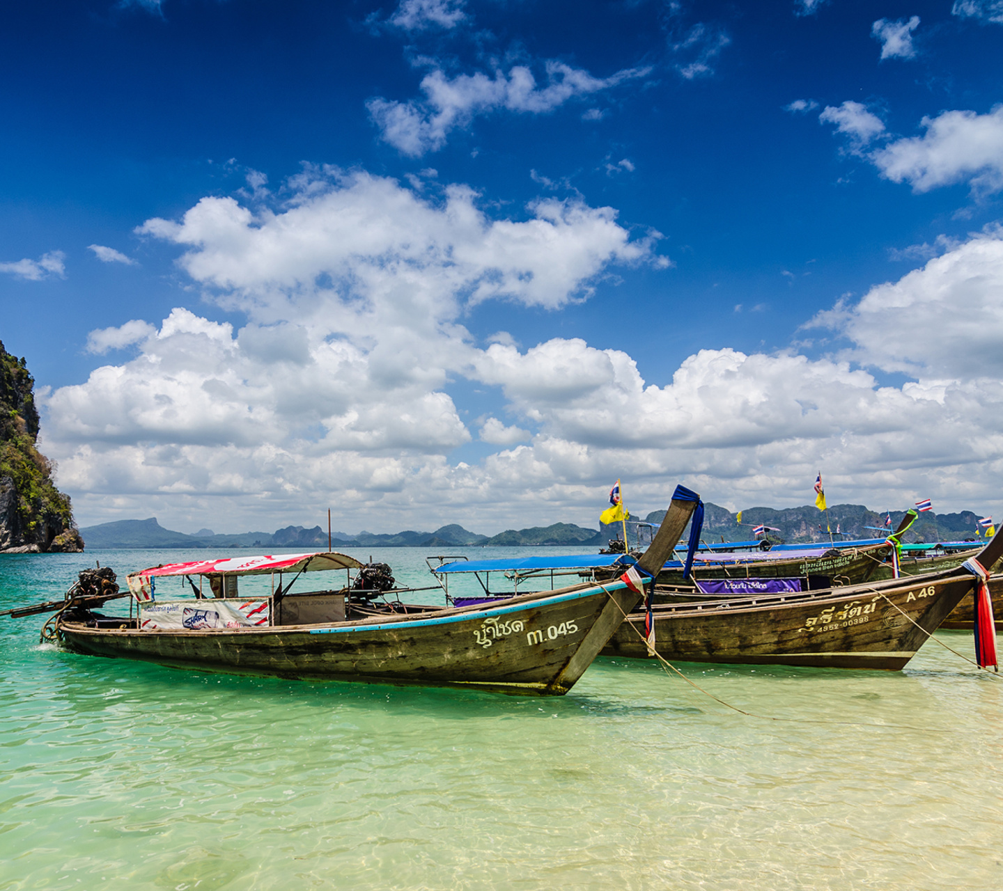 Fondo de pantalla Boats in Thailand Phi Phi 1440x1280