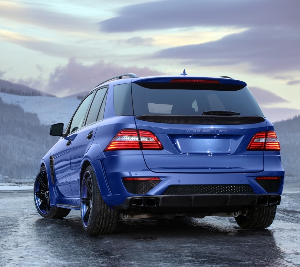 Fondo de pantalla 2012 Mercedes Benz ML63 AMG 960x854