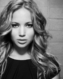 Jennifer Lawrence Black And White Portrait wallpaper 128x160