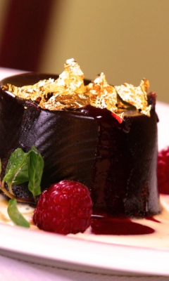 Fondo de pantalla Chocolate Cake 240x400