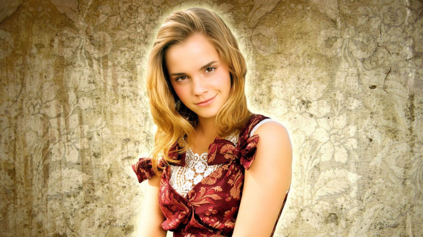 Обои Emma Watson 1366x768