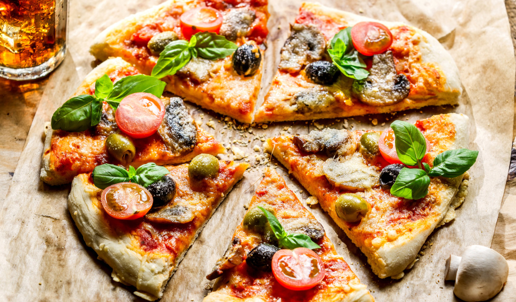 Pizza with olives screenshot #1 1024x600