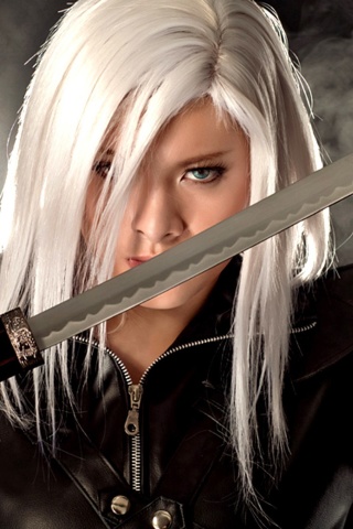 Warrior Girl with Katana wallpaper 320x480