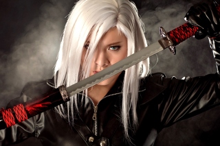 Free Warrior Girl with Katana Picture for Android, iPhone and iPad