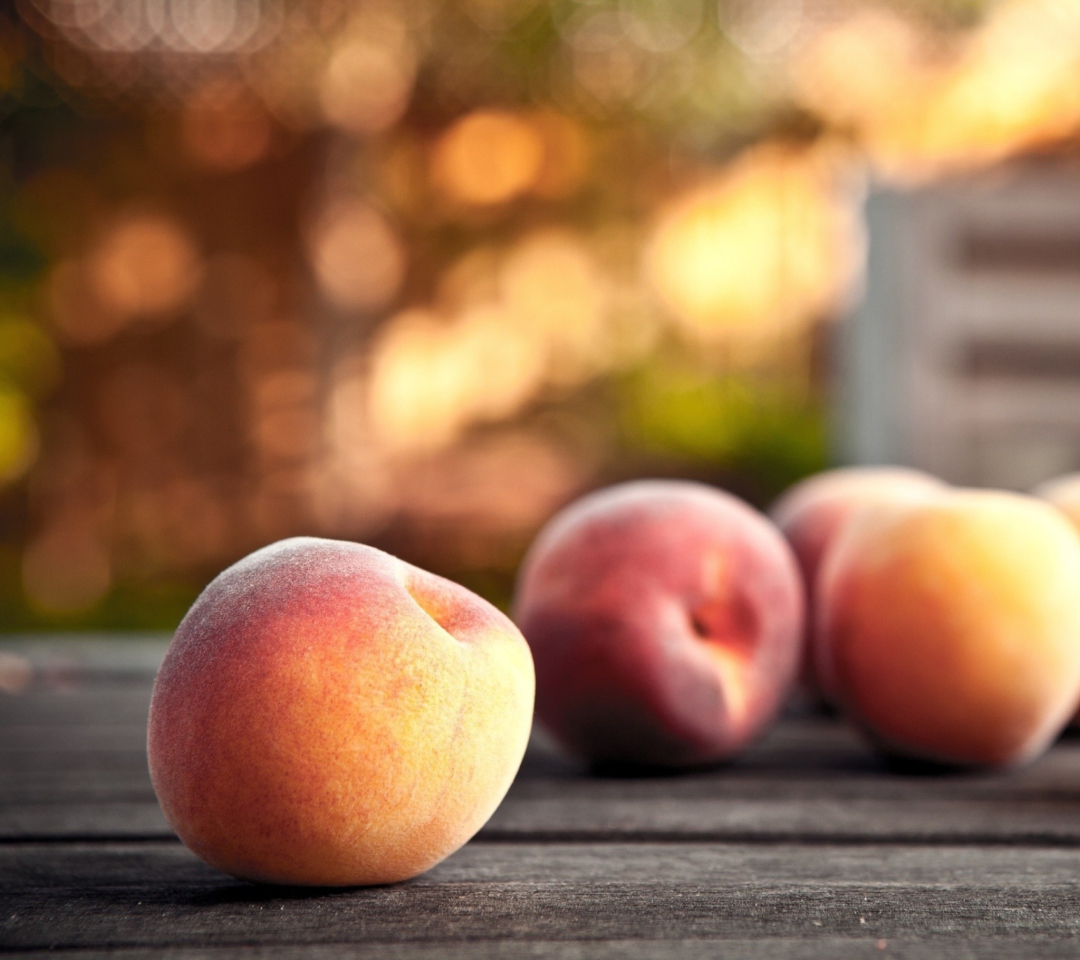 Peaches wallpaper 1080x960