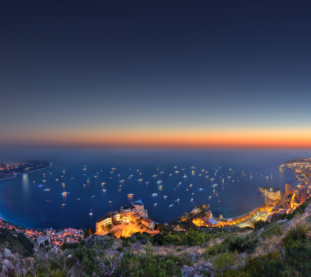 Das Monaco Seaside View Wallpaper 1080x960