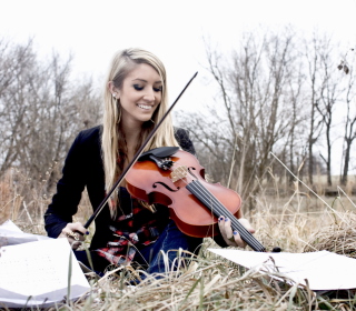 Blonde Girl Playing Violin - Obrázkek zdarma pro iPad 2