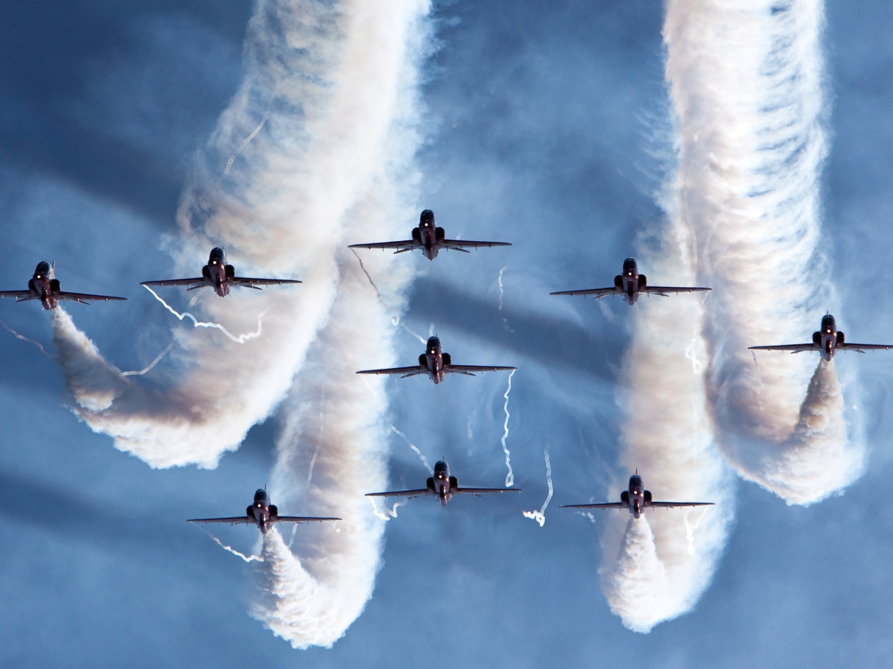 Screenshot №1 pro téma Royal Air Force Aerobatic Team 1280x960