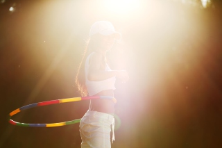 Sport Sunny Girl - Obrázkek zdarma pro LG Nexus 5