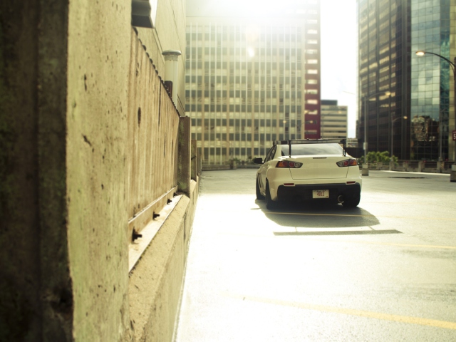Das Mitsubishi Lancer Evo Urban Wallpaper 640x480